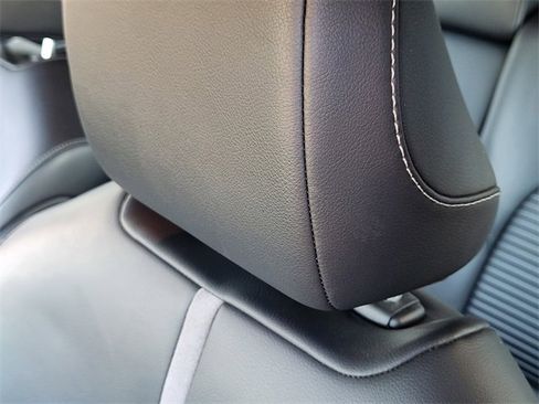 Used 2024 Toyota Camry SE image 15