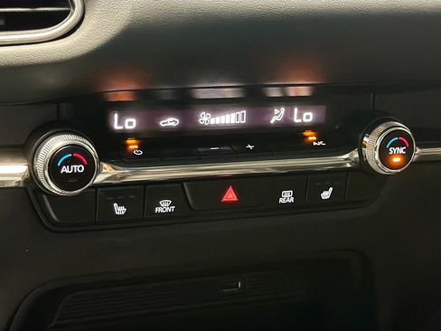 Used 2021 MAZDA CX-30 FWD 2.5 S w/ Preferred Package image 9