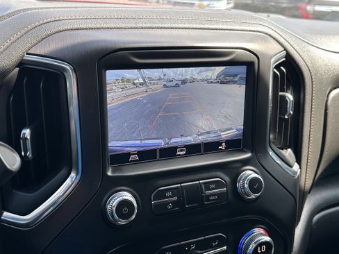 Used 2021 GMC Sierra 1500 AT4 image 32