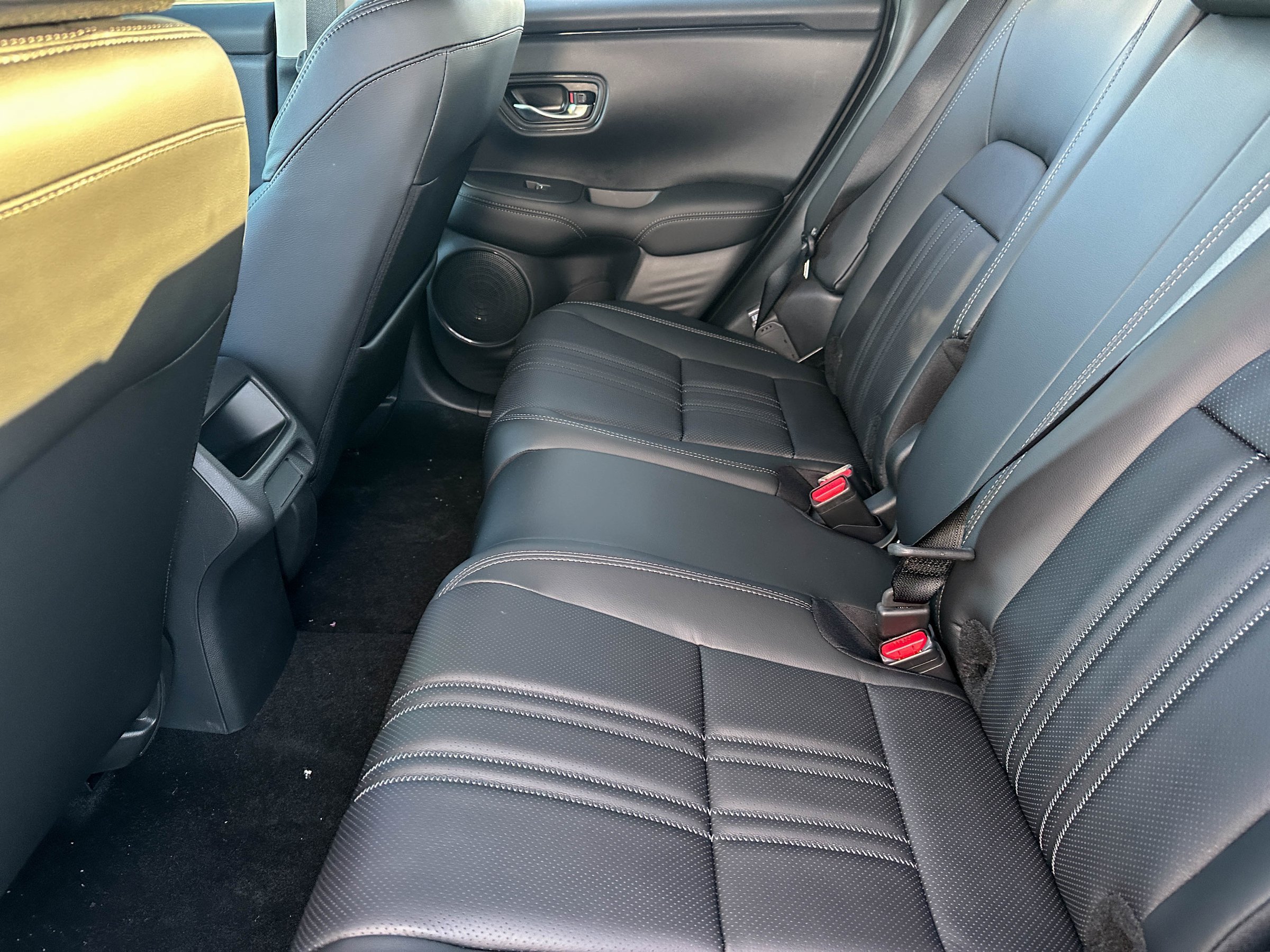 New 2027 Honda HR-V EX-L image 16
