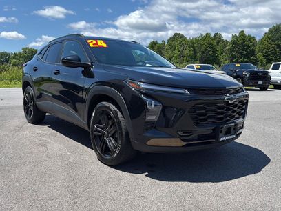 Used 2024 Chevrolet Trax ACTIV w/ Sunroof Package