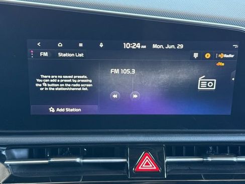 Certified 2024 Kia Niro Wind FWD image 25