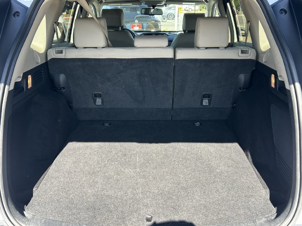 Used 2022 Honda CR-V Touring image 12