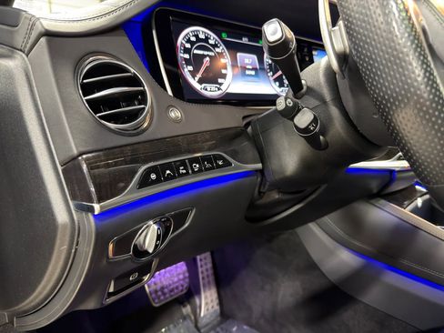 Used 2015 Mercedes-Benz S 63 AMG 4MATIC Sedan image 23