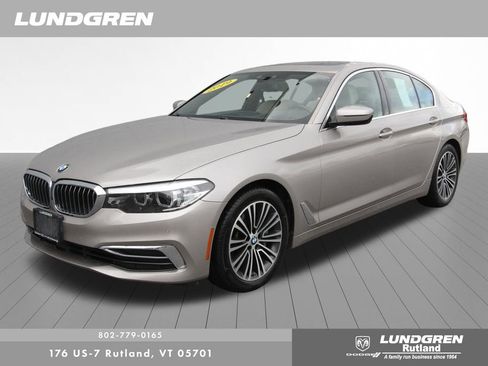 Used 2019 BMW 540i xDrive image 43