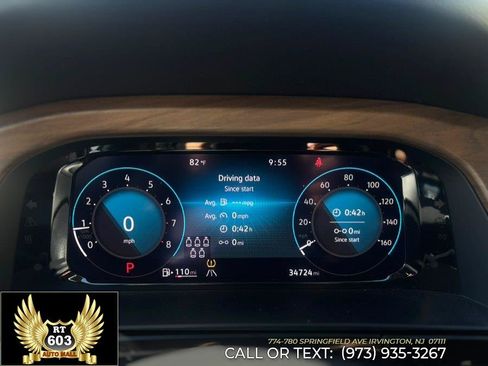 Used 2025 Volkswagen Atlas SE AWD/4WD image 17
