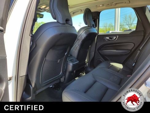 Used 2024 Volvo XC60 B5 Plus AWD/4WD image 16