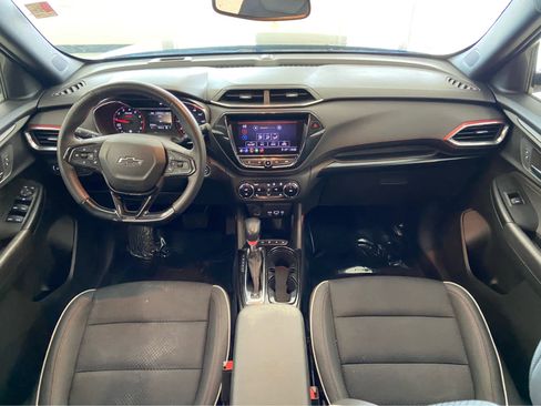 Used 2022 Chevrolet TrailBlazer RS w/ Convenience Package image 19