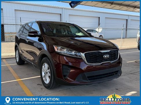 Used 2019 Kia Sorento FWD image 5
