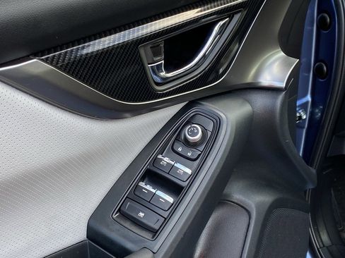 Used 2020 Subaru Crosstrek 2.0i Limited w/ Popular Package #4 image 11