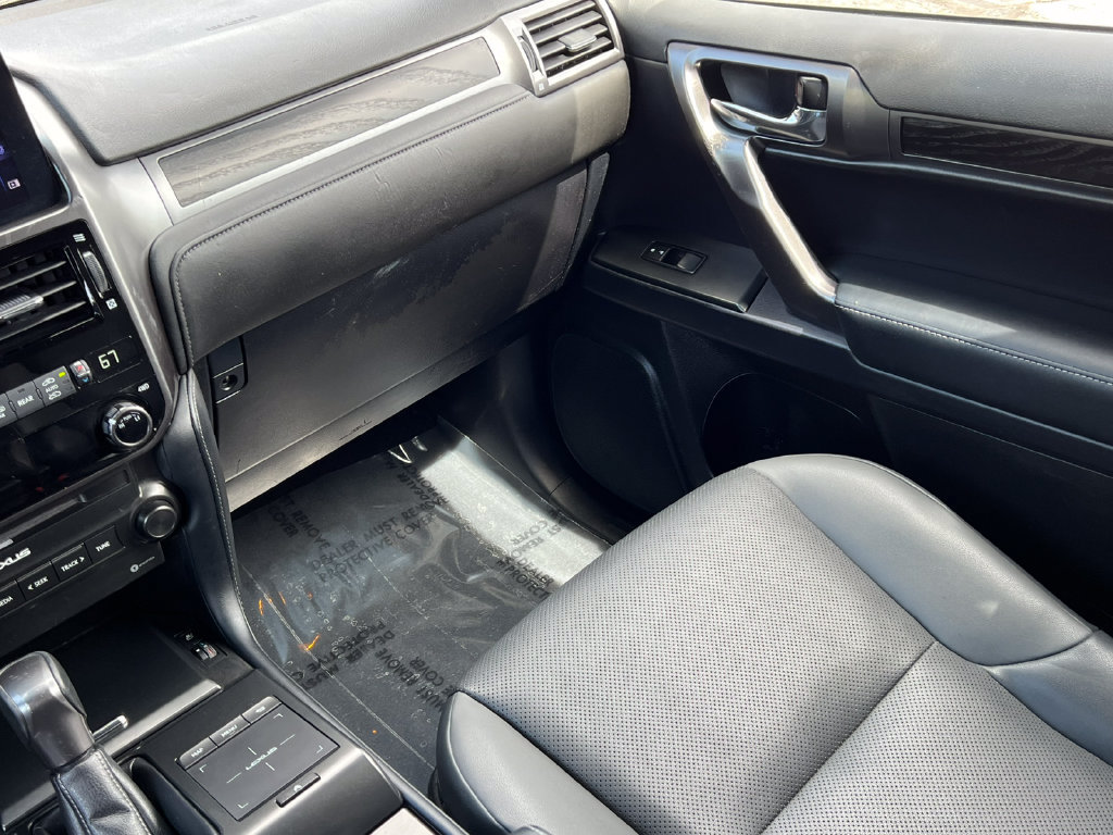 Used 2022 Lexus GX 460 w/ Black Line Special Edition AWD/4WD image 44