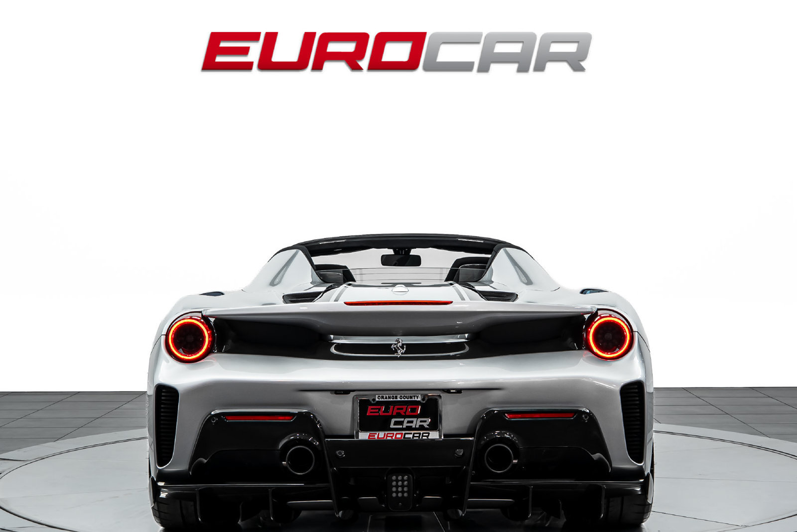 Used 2020 Ferrari 488 Pista Spider RWD image 5
