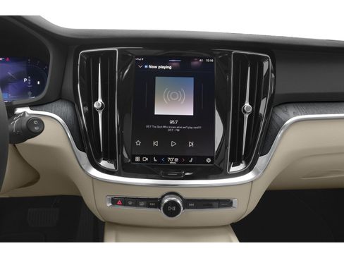 Used 2024 Volvo V60 B5 Cross Country Plus w/ Protection Package Premier image 10