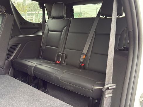 Used 2021 GMC Yukon SLT image 23