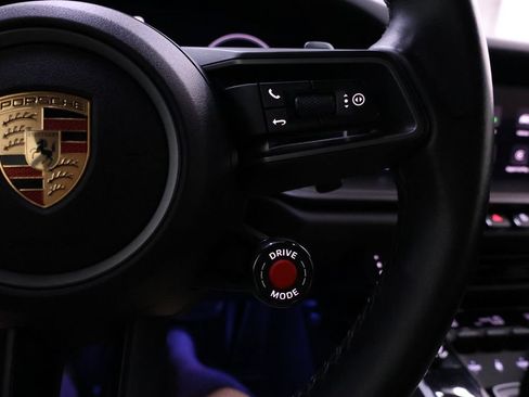 Used 2025 Porsche 911 Carrera RWD image 85