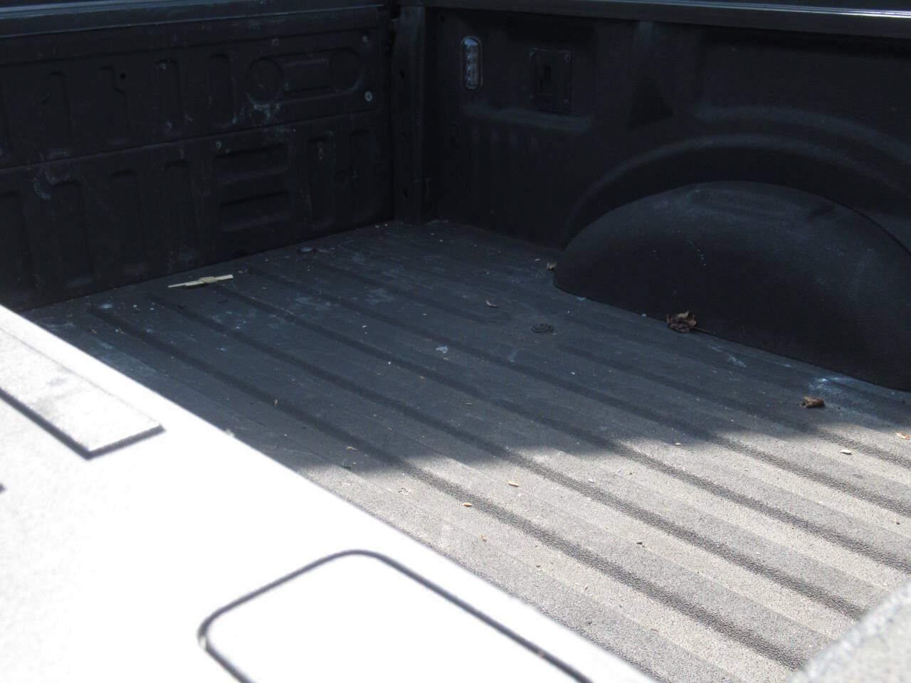 Used 2019 Ford F150 Lariat AWD/4WD image 10