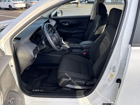 Used 2024 Honda HR-V LX image 18