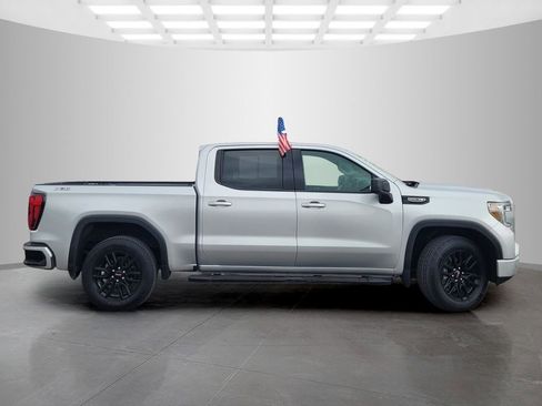Used 2021 GMC Sierra 1500 Elevation w/ LPO, Elevation Black Package AWD/4WD image 3