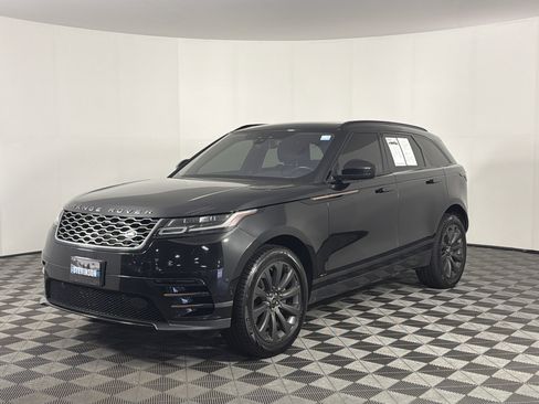 Used 2019 Land Rover Range Rover Velar R-Dynamic SE image 3