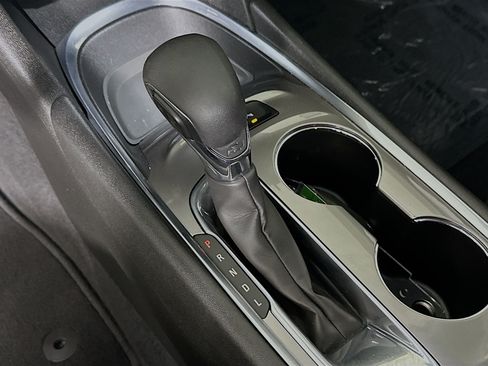 Used 2021 Chevrolet Malibu LS FWD image 21