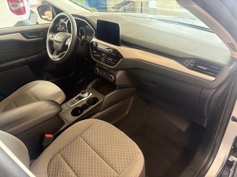 Used 2022 Ford Escape SE AWD/4WD image 26