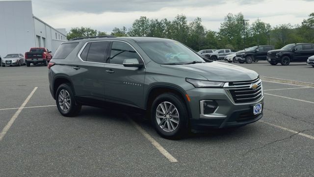 Used 2023 Chevrolet Traverse LT w/ LPO, Floor Liner Package AWD/4WD image 2