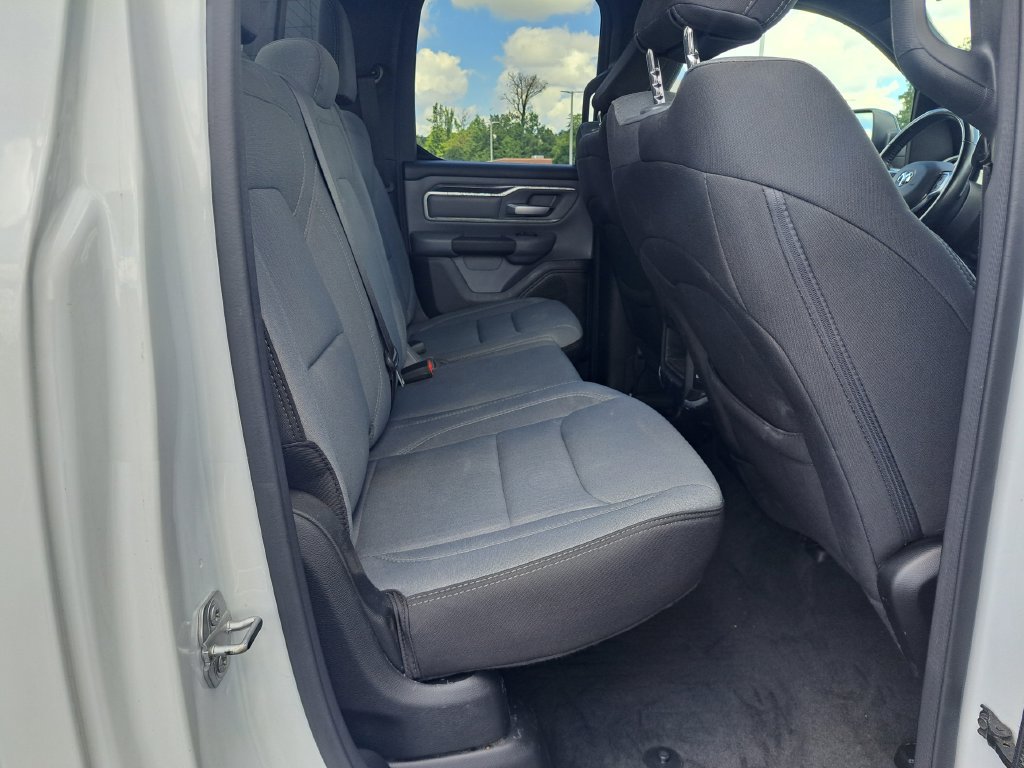 Used 2022 RAM 1500 Big Horn AWD/4WD image 33