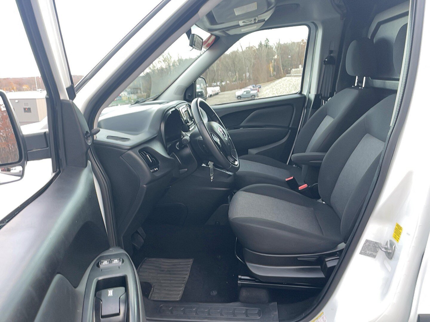 Used 2022 RAM ProMaster City Tradesman FWD image 14