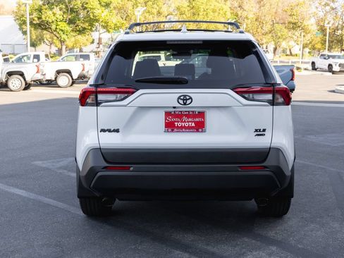 Certified 2025 Toyota RAV4 XLE Premium AWD/4WD image 6