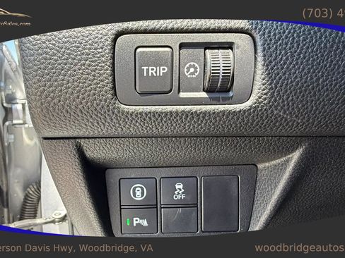 Used 2021 Honda Accord EX-L image 16
