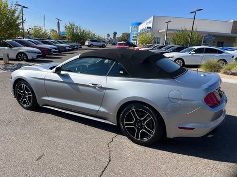 Used 2023 Ford Mustang Premium image 7