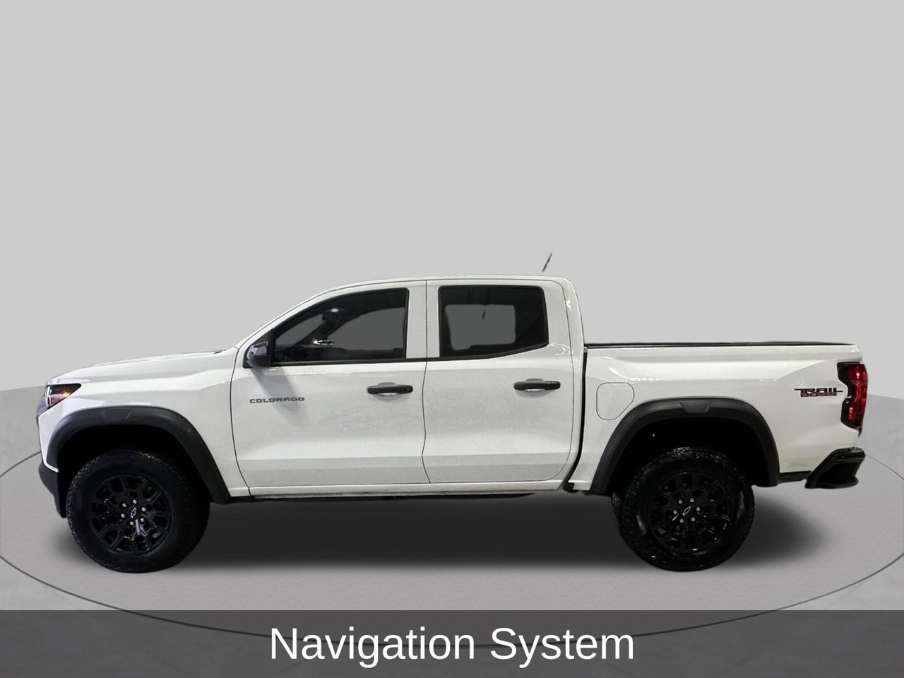 Certified 2025 Chevrolet Colorado Trail Boss AWD/4WD image 2