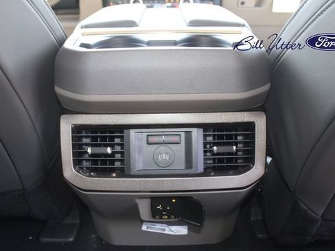 New 2026 Ford F350 Platinum w/ Platinum Plus Package AWD/4WD image 11