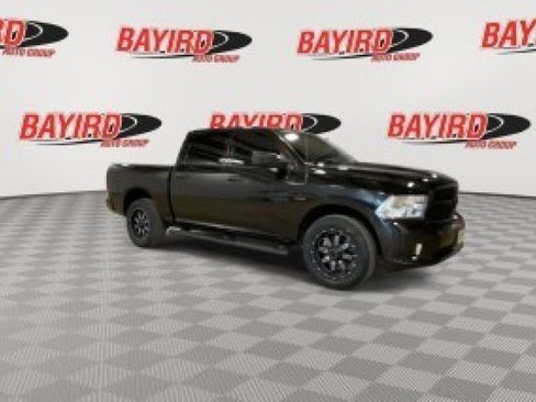 Used 2018 RAM 1500 Express w/ Express Value Package AWD/4WD image 2