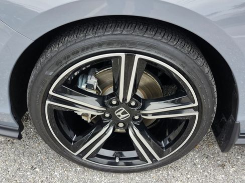 Used 2024 Honda Accord Sport image 19