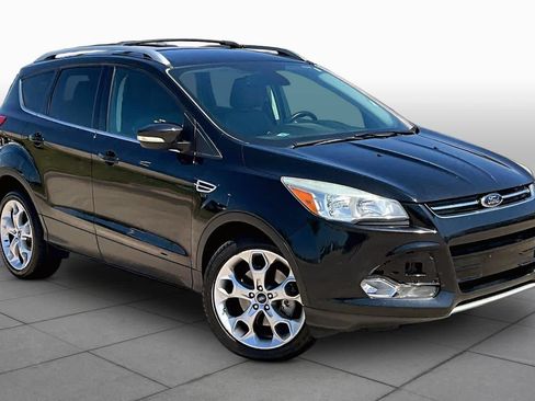 Used 2014 Ford Escape Titanium FWD image 3