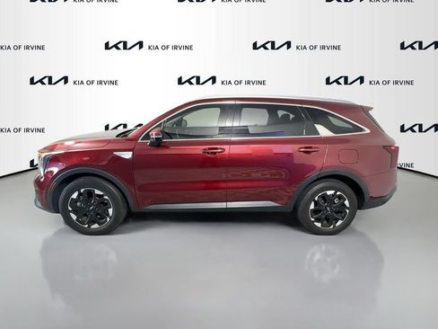 Certified 2024 Kia Sorento S w/ Panoramic Sunroof Package FWD image 5