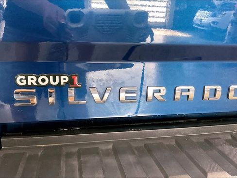 Used 2017 Chevrolet Silverado 1500 LT w/ All Star Edition AWD/4WD image 30