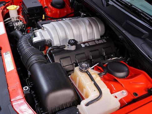 Used 2008 Dodge Challenger SRT8 image 30