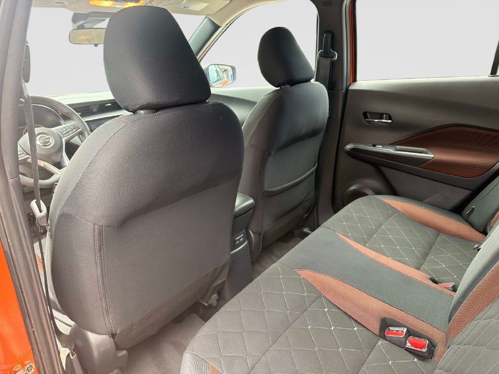 Used 2020 Nissan Kicks SR FWD image 15