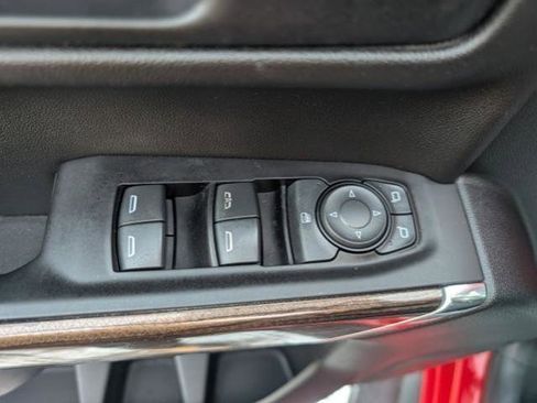 Used 2020 Chevrolet Silverado 1500 LT Trail Boss w/ Convenience Package image 11