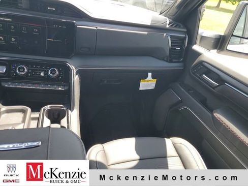 New 2026 GMC Sierra 2500 AT4X w/ LPO, Black Badging Package AWD/4WD image 27