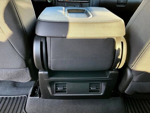 Used 2022 Chevrolet Silverado 1500 Custom image 15