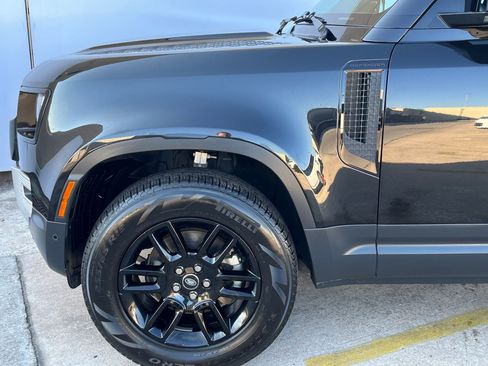 Certified 2025 Land Rover Defender 110 S image 11