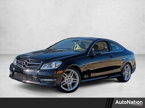 Used 2015 Mercedes-Benz C 250 Coupe image 1