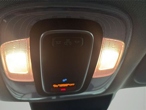Certified 2024 Hyundai Elantra SEL FWD image 21