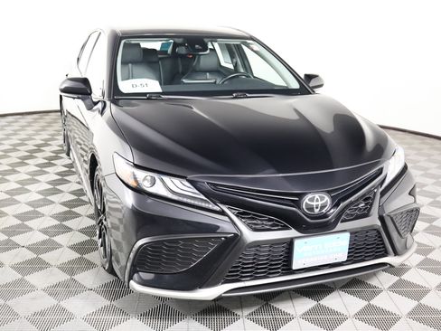 Used 2024 Toyota Camry XSE image 3