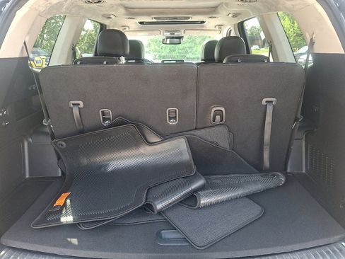 Used 2022 Kia Telluride SX w/ SX Prestige Package image 17