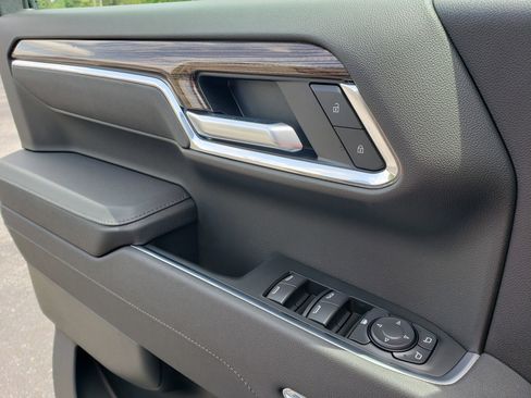 New 2026 Chevrolet Silverado 1500 LT Trail Boss AWD/4WD image 12
