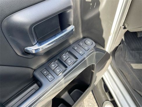 Certified 2018 Chevrolet Silverado 1500 LT w/ All Star Edition image 20